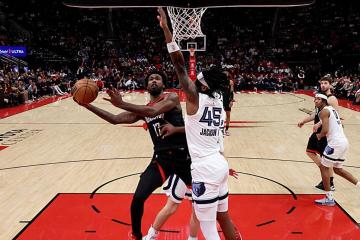 麻将胡了-火箭锋线新(xīn)星表现亮眼，但(dàn)进攻选擇(zé)仍需调整