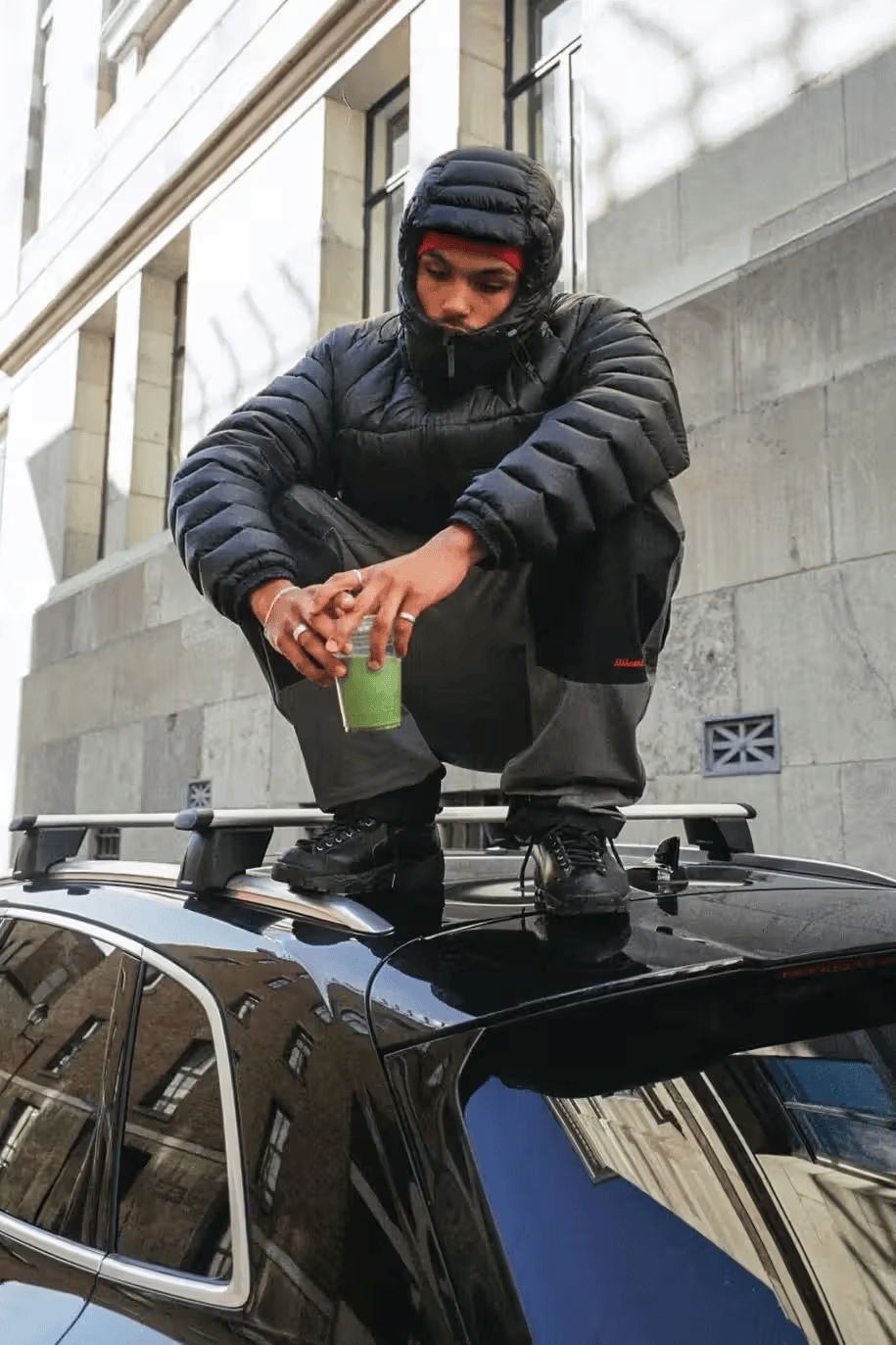 麻将胡了免费旋转-Balenciaga發(fā)布橄榄球(qiú)系列