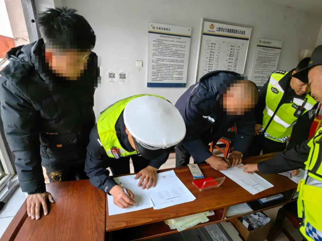 麻将胡了-青城(chéng)交警精准打(dǎ)击，5台“百噸(dūn)王”被查获