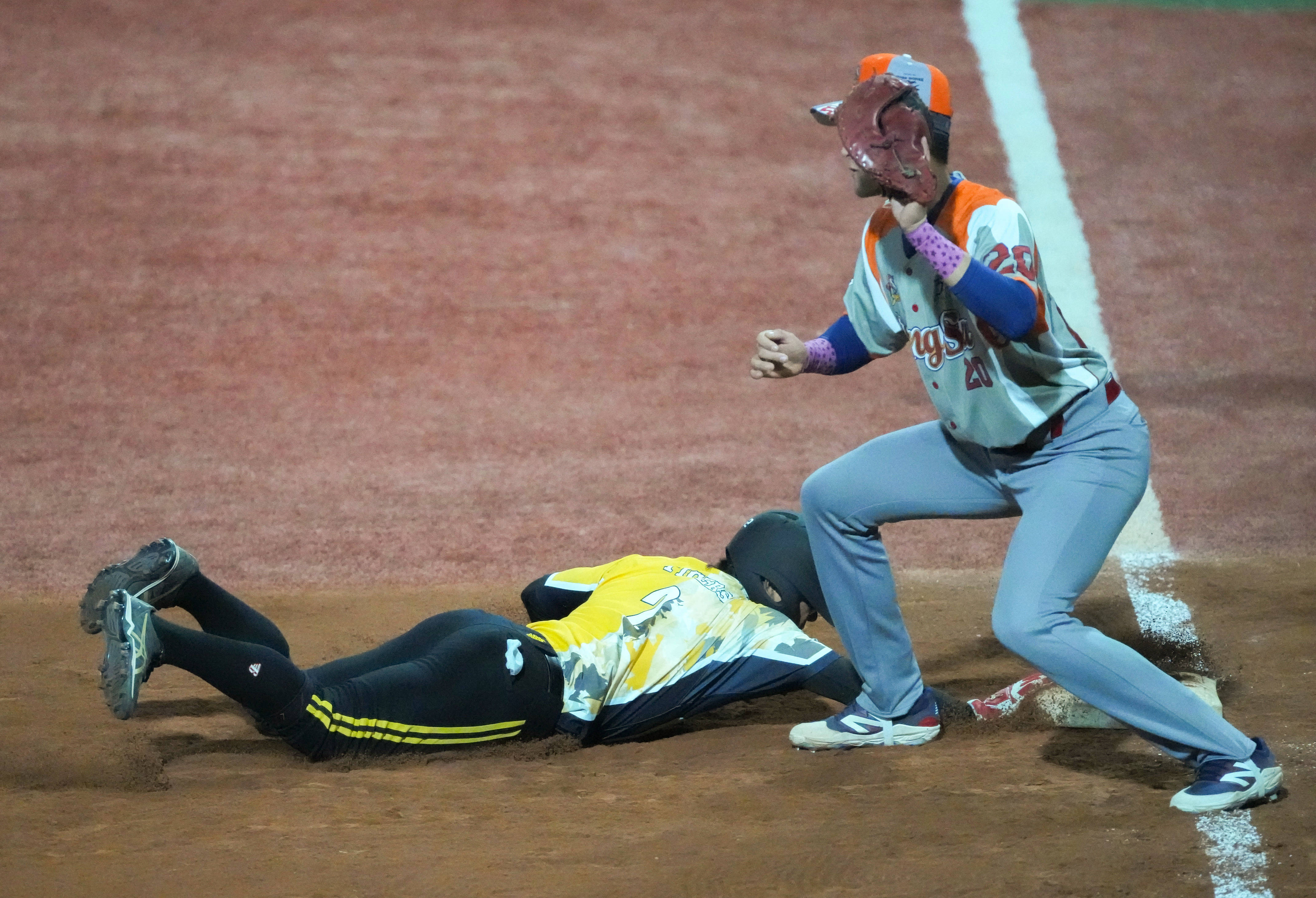 麻将胡了2-全运会丨棒(bàng)球——小组赛：北(běi)京队胜江苏队