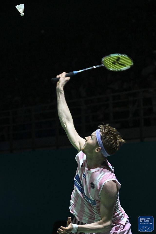 麻将糊了-羽毛(máo)球丨马来西亚公开赛：石(shí)宇奇晋级决赛