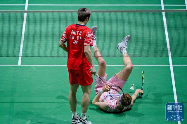 麻将糊了-羽毛(máo)球丨马来西亚公开赛：石(shí)宇奇晋级决赛